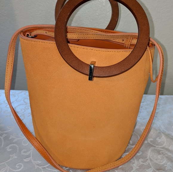 MANGO MNG BURNT ORANGE BUCKET SHOULDER BAG - Picture 4 of 6